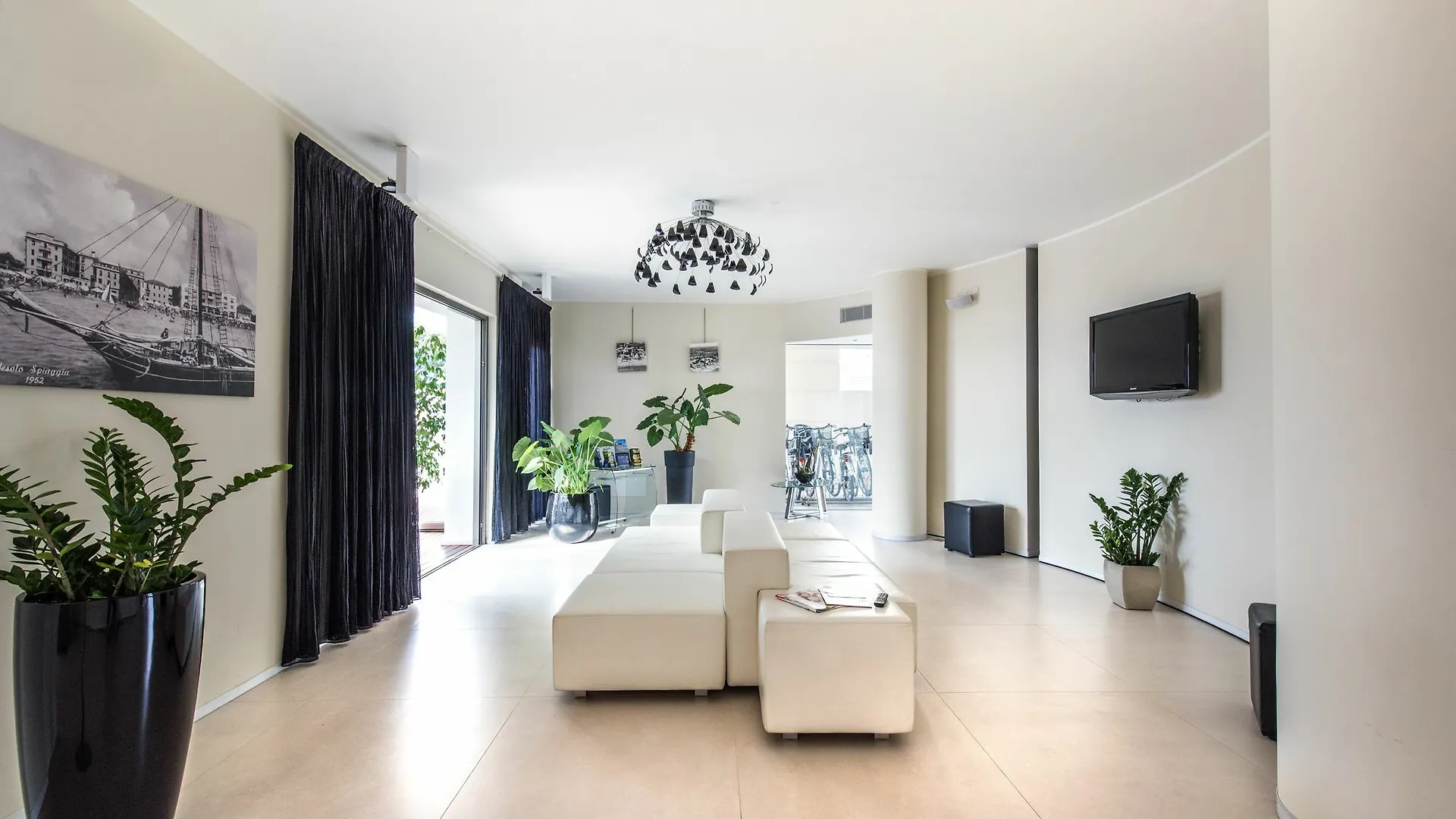 Boutique Hotel Bali Lido di Jesolo 4*,  Italy