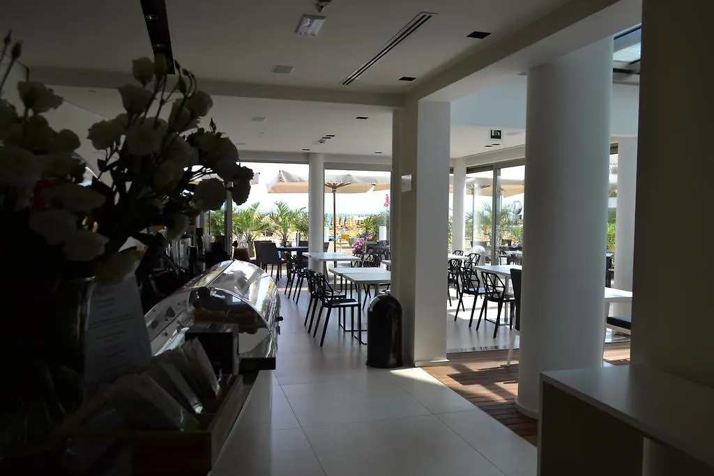 Boutique Hotel Bali Lido di Jesolo 4*,